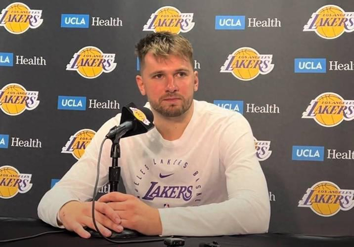 东契奇禁赛损失26万，湖人季后赛面临考验