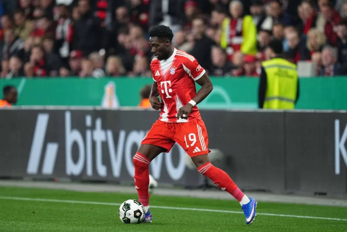 皇马双星伤退影响赛季，曼城引援瞄准中场新星